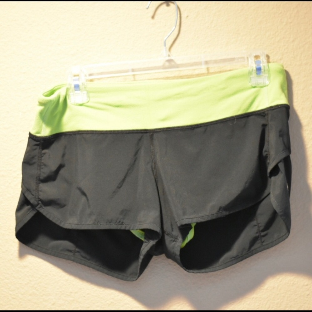 Lululemon Speed it Up Shorts